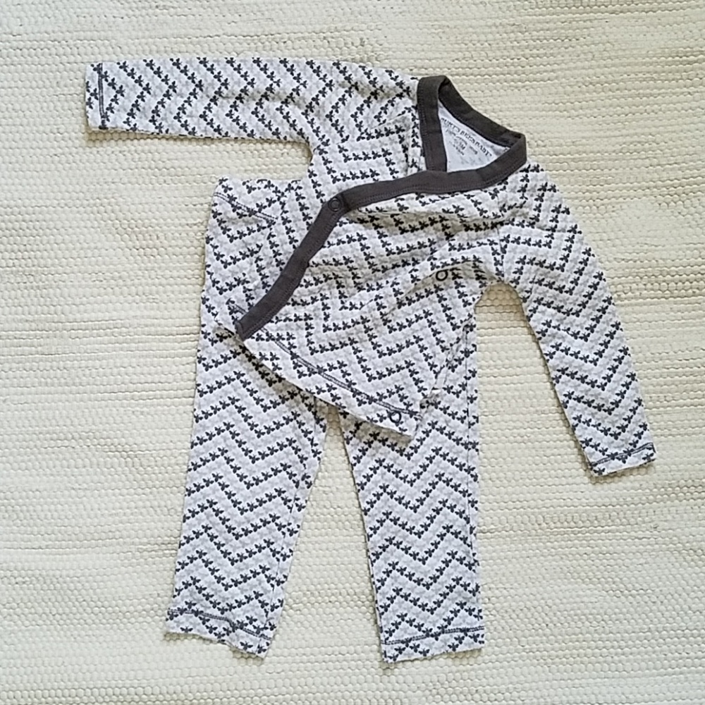 Burt's Bees Baby PJ set